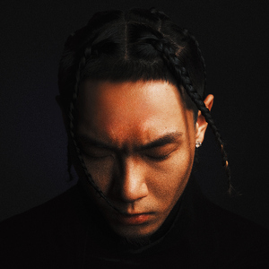 我要看三级片怎么改逼里冒精子
